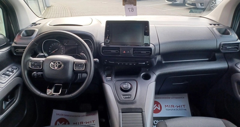Toyota Proace City Verso cena 99900 przebieg: 93300, rok produkcji 2020 z Wisła małe 596
